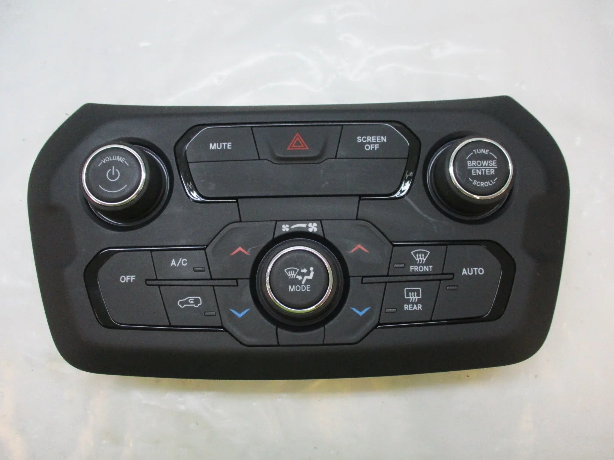 (Good) Panel LKQ Radio Climate 19 Jeep OEM 20 Renegade & 18 AC Control Pre-Owned Heater