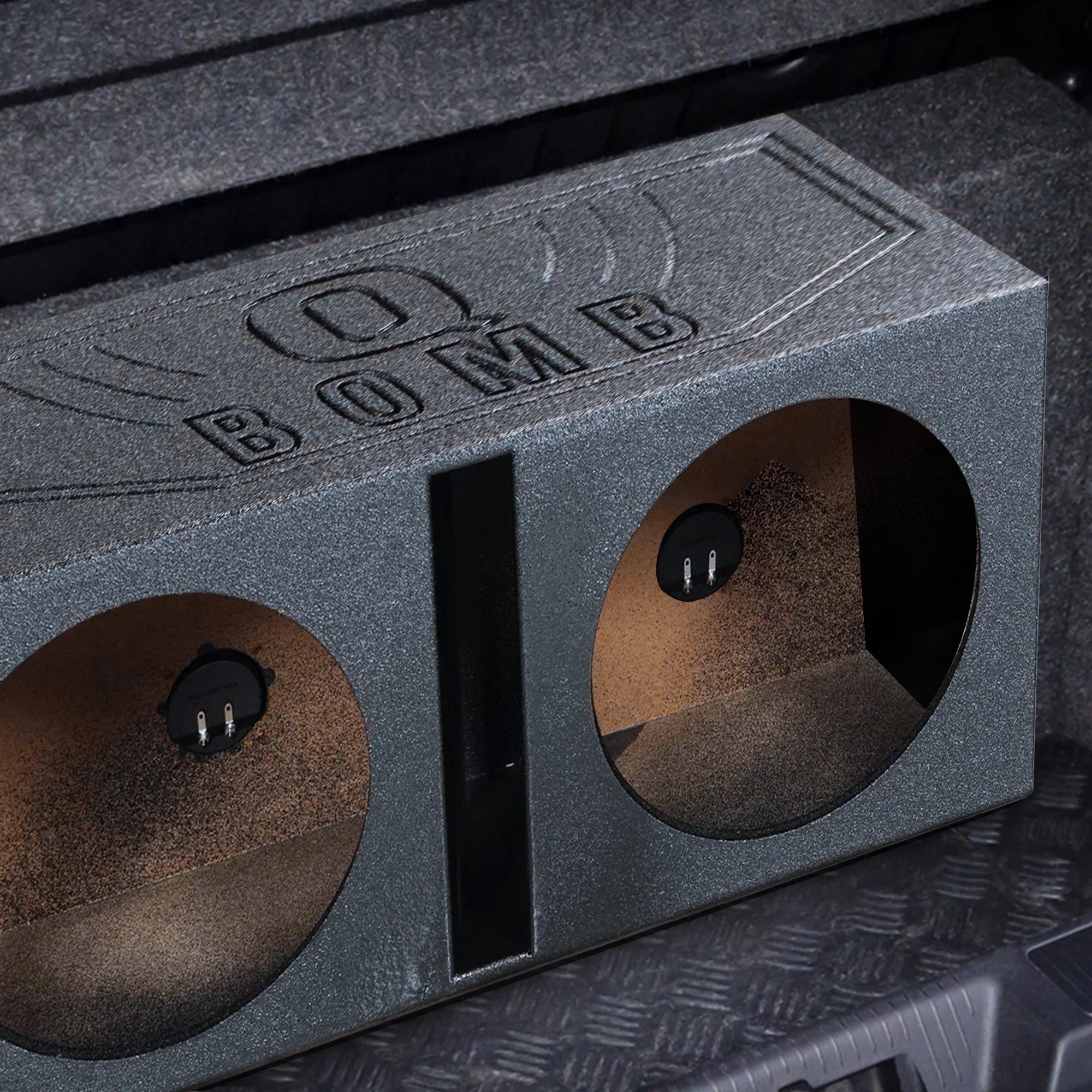 Subwoofer Sub Dual 15" w/ Spray Vented Bedliner Port Box QPower QBOMB15V
