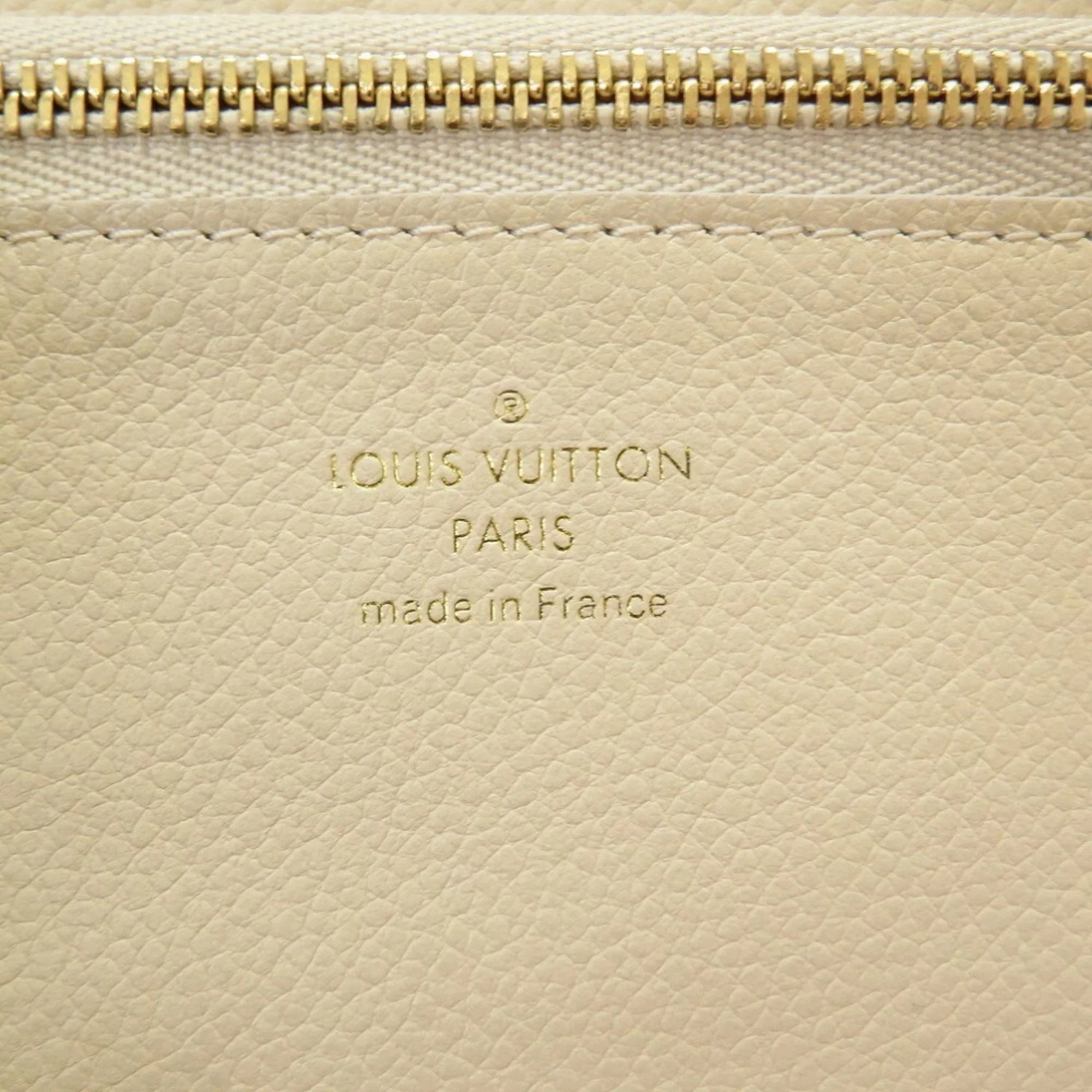 Portefeuille M93432 Neige Wallet (Good) Bifold Pre-Owned Round Secret Monogram Implant