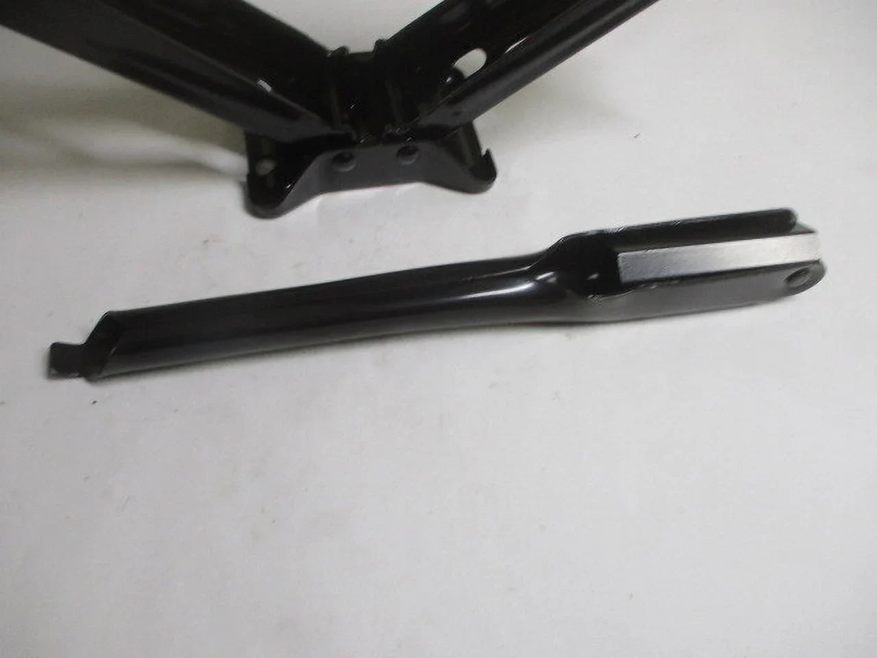 Pre-Owned Tire 2019 Jack (Good) LKQ w/Tool OEM Assembly Chevrolet Wheel Trax