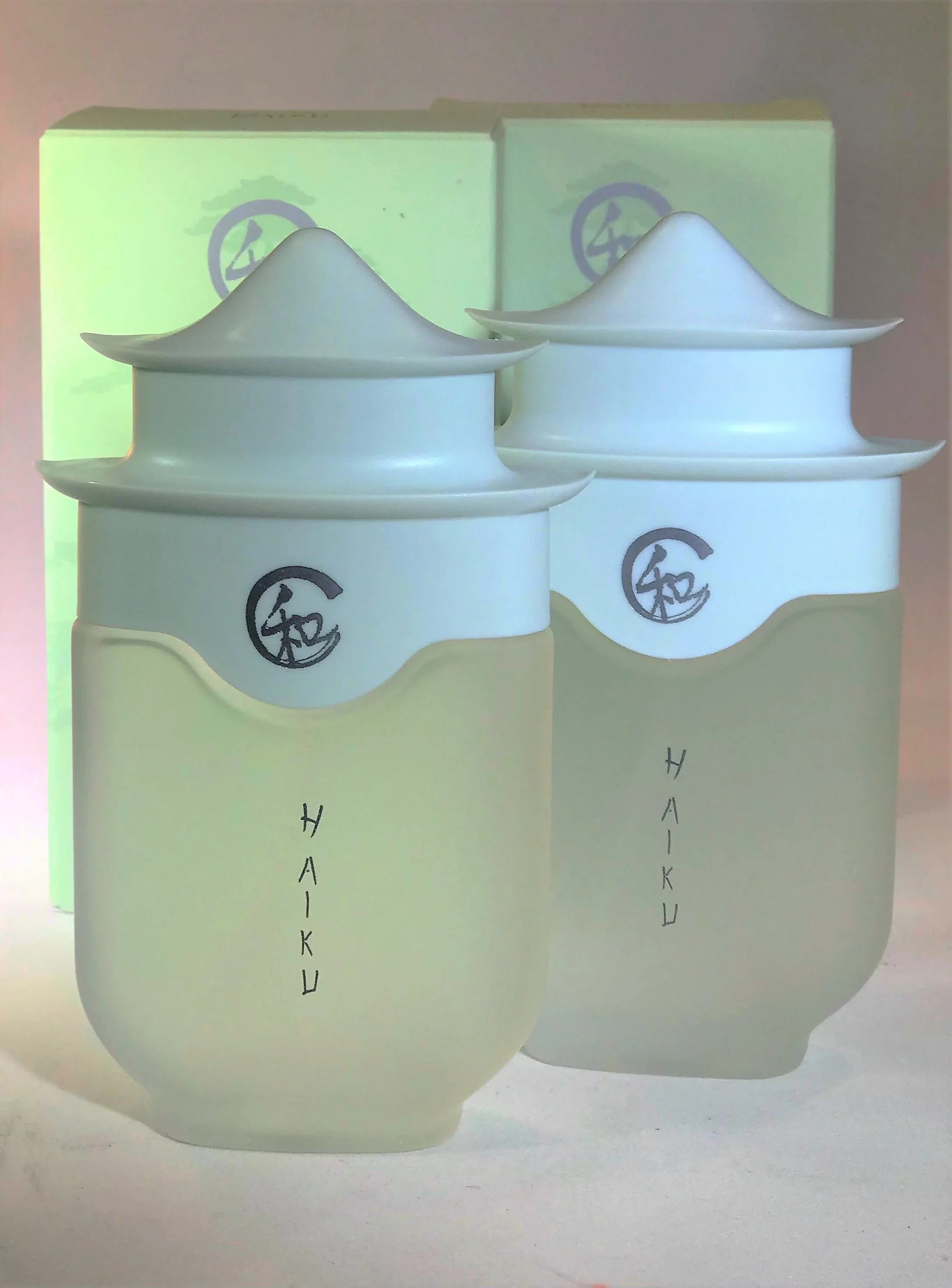 1.7 Haiku bottles) oz. Perfume Avon (2 Spray Eau Parfum De