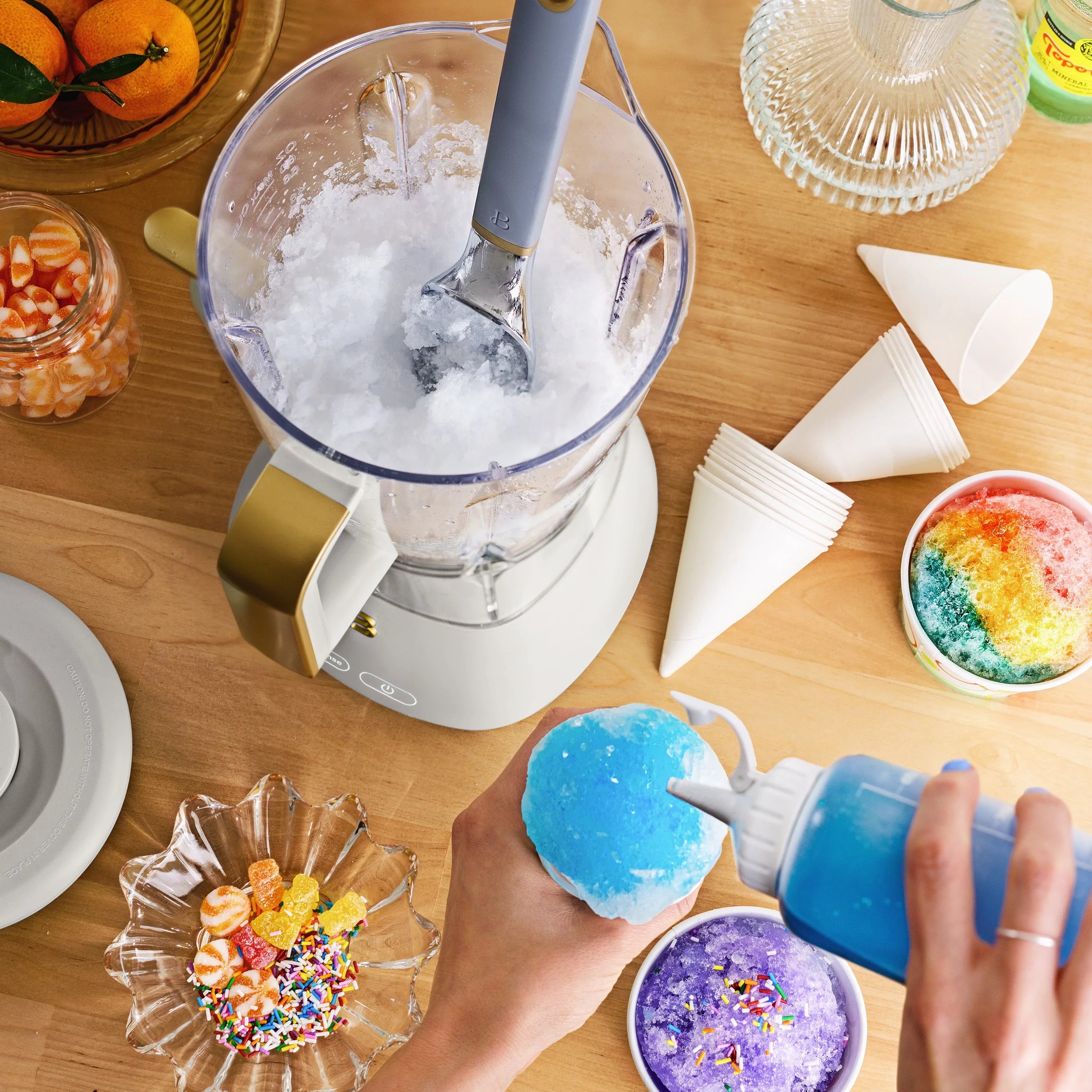 by White Barrymore 4-Speed Frozen oz Slush 60 Crush Beautiful Icing Drew Drink Maker,