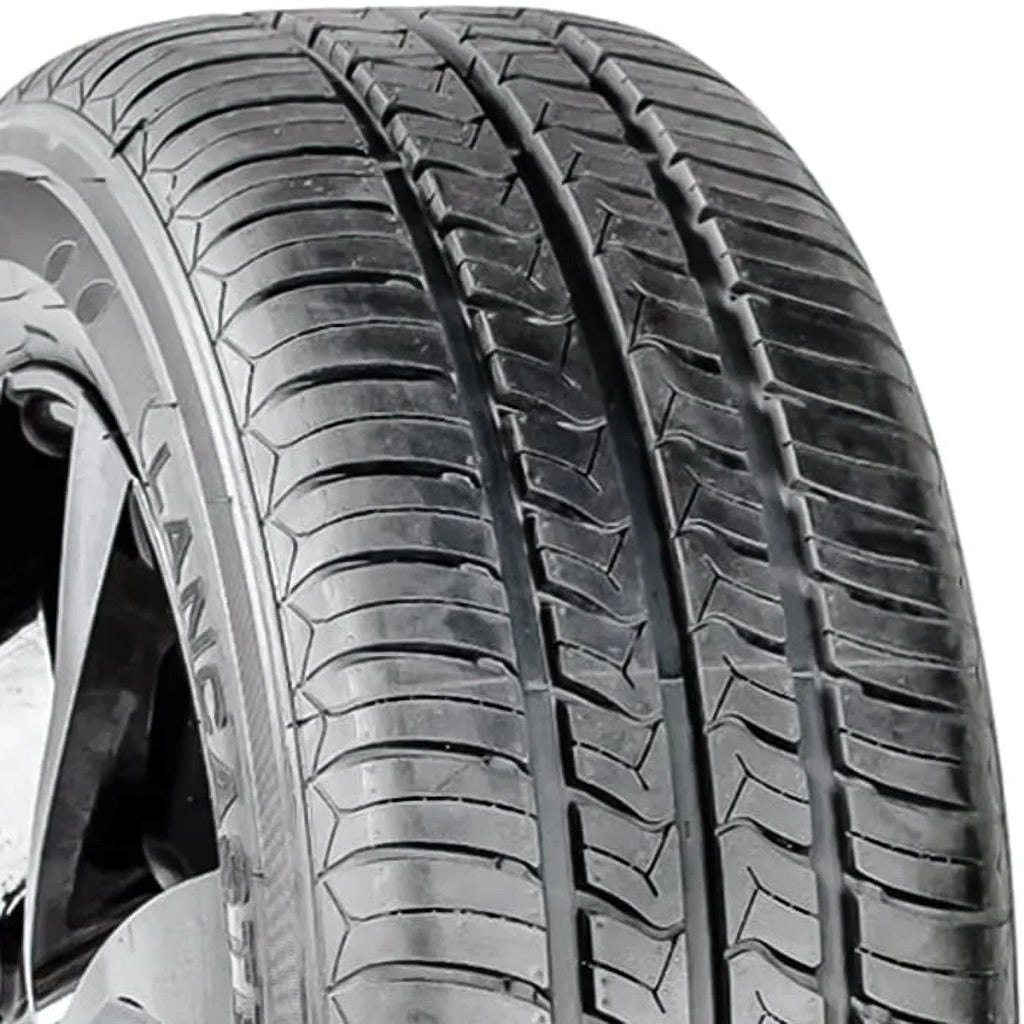 Tire Cooper Mini Base 2002-07 84H Fits: Cooper Performance Clubman, 2010-14 Lancaster LP-16 Mini 175/65R15