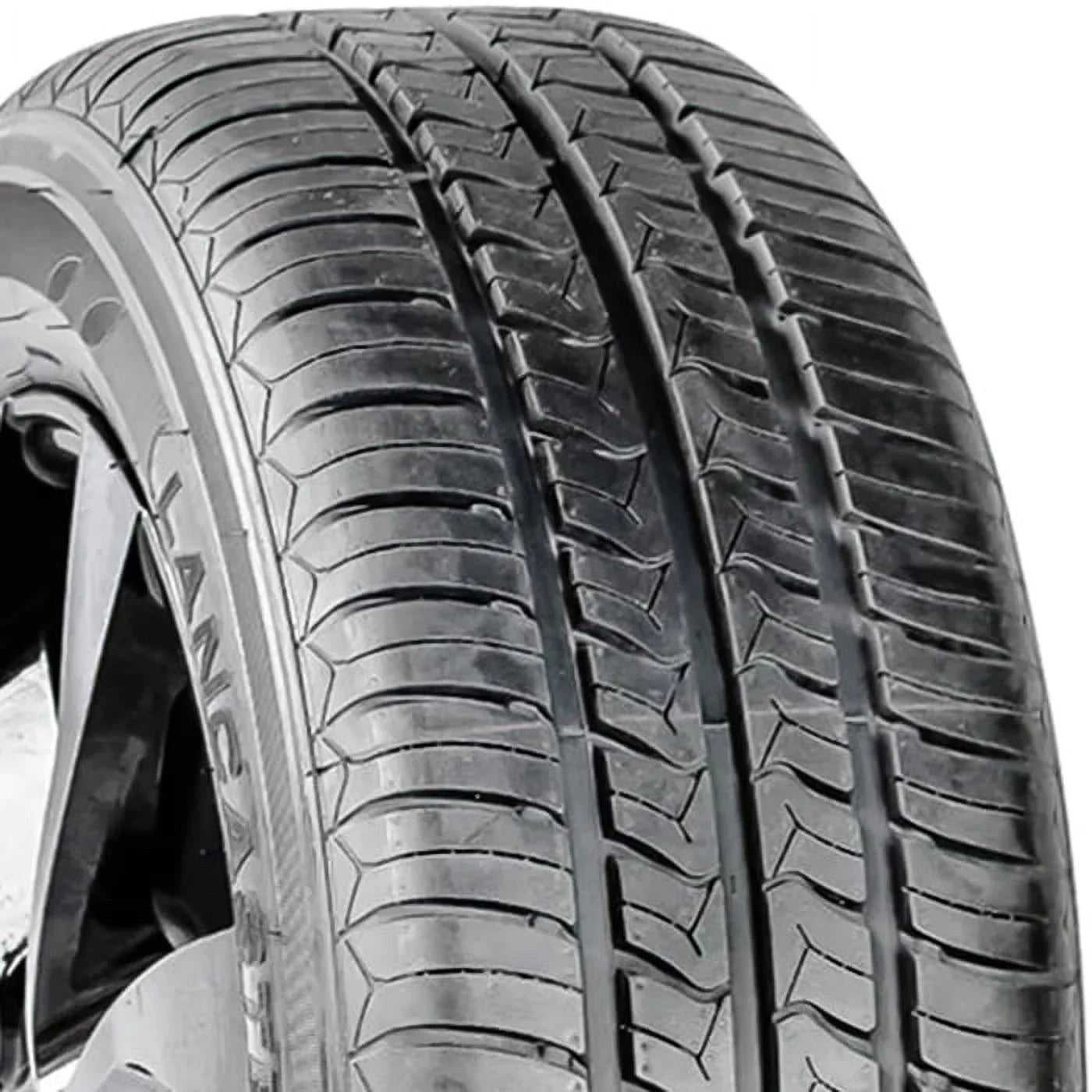 Tire Cooper Mini Base 2002-07 84H Fits: Cooper Performance Clubman, 2010-14 Lancaster LP-16 Mini 175/65R15