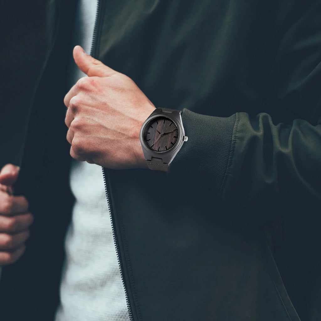 Gw-m5610-1bjf for Quartz Date Wooden Men's Name ZiSUGP Watch Display Custom Wood Men Wristwatch Gift