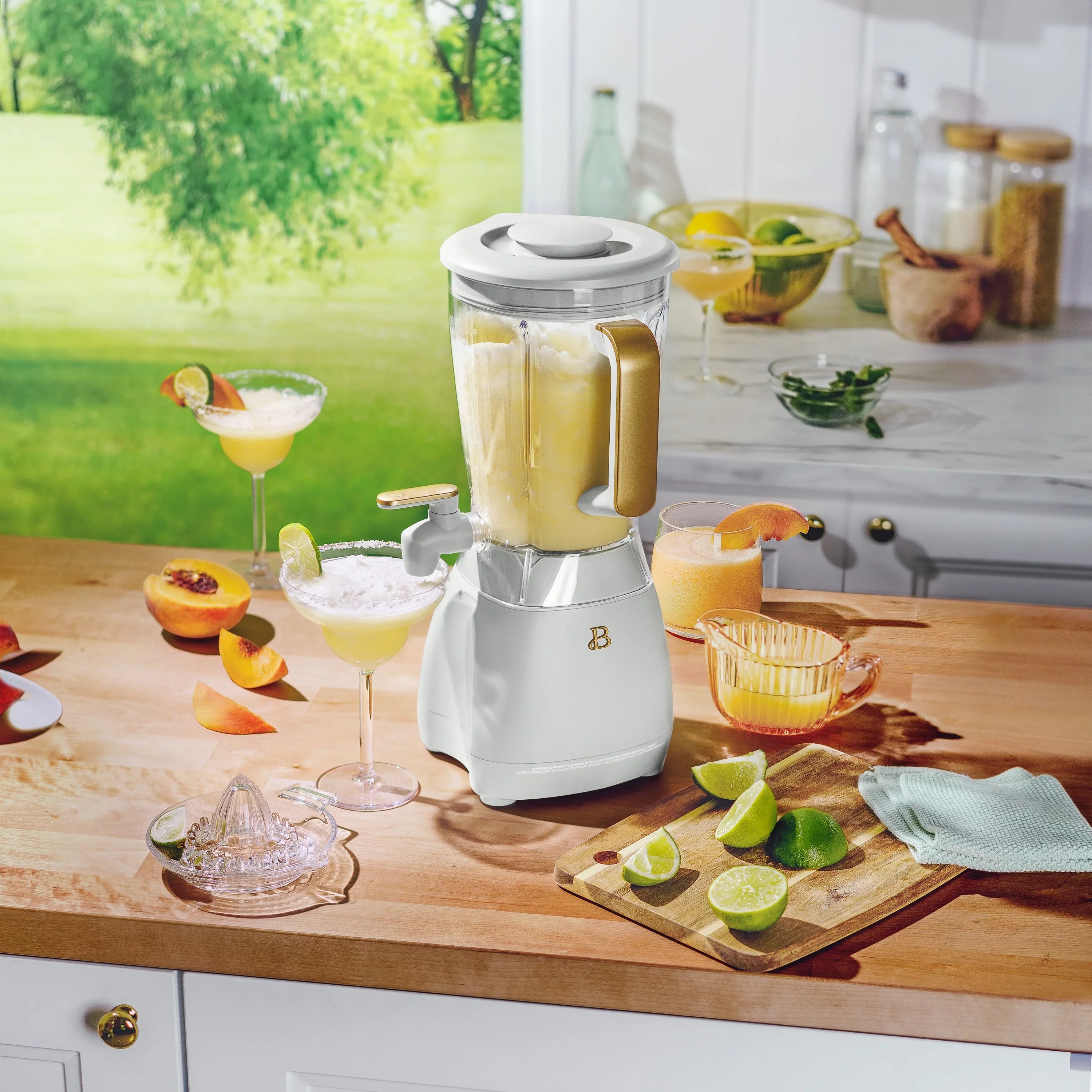 by White Barrymore 4-Speed Frozen oz Slush 60 Crush Beautiful Icing Drew Drink Maker,